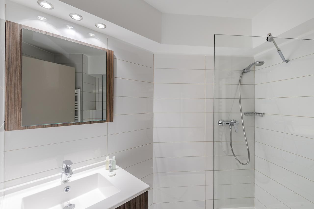 Appart'Hotel Hevea Valence  Ngoại thất bức ảnh