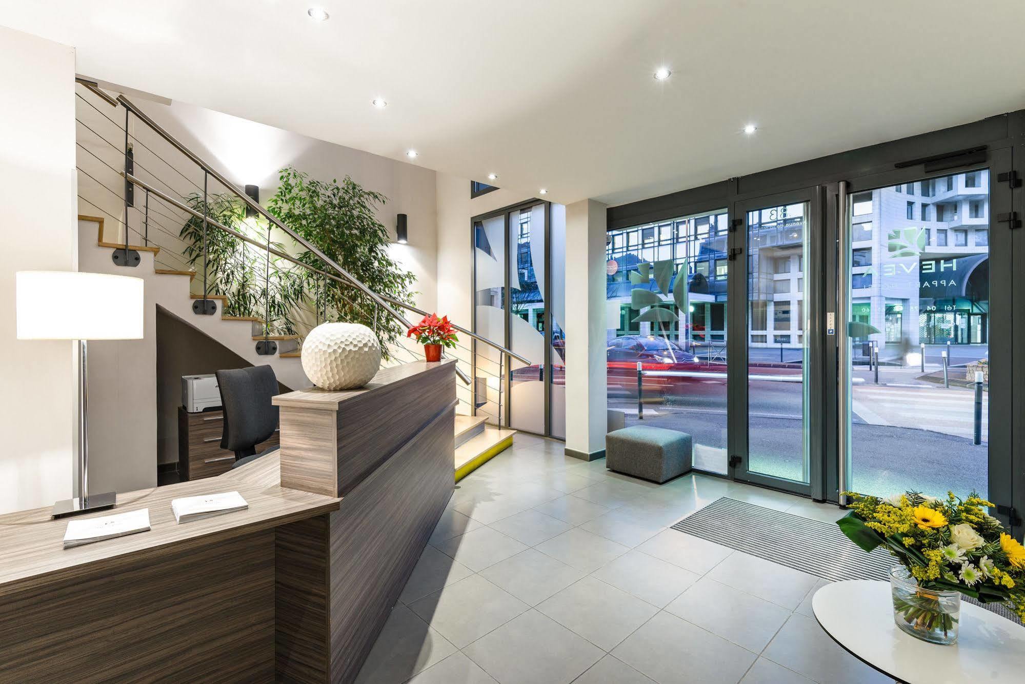 Appart'Hotel Hevea Valence  Ngoại thất bức ảnh